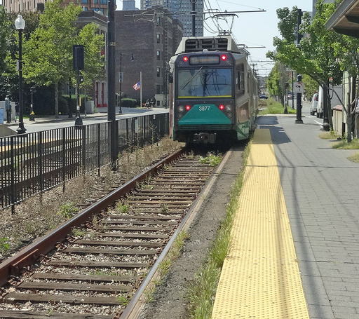 180827_train2.jpg