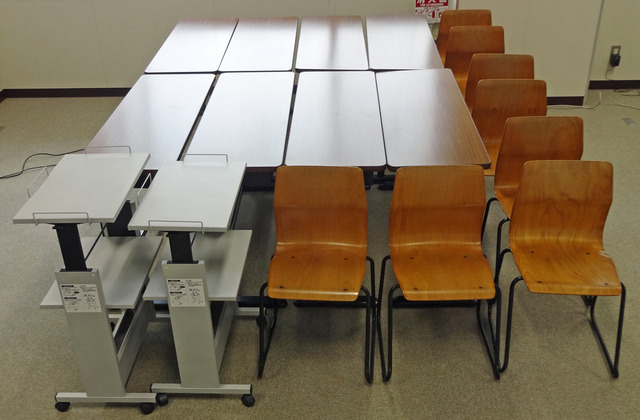 190417_desk8.jpg