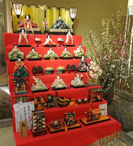 200302_hinadan.jpg