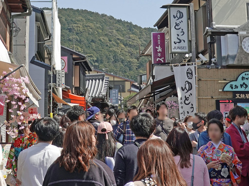 200321_hitogomi.jpg