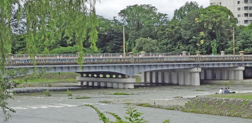 200712_demati.jpg