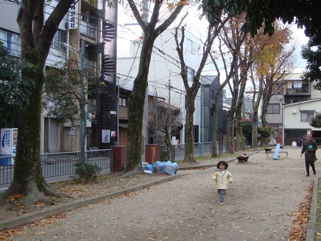 源氏のゆかり(29)説明板22-二条院候補地: <h2><strong 源氏のゆかり(29)説明板22-二条院候補地: <h2><strong