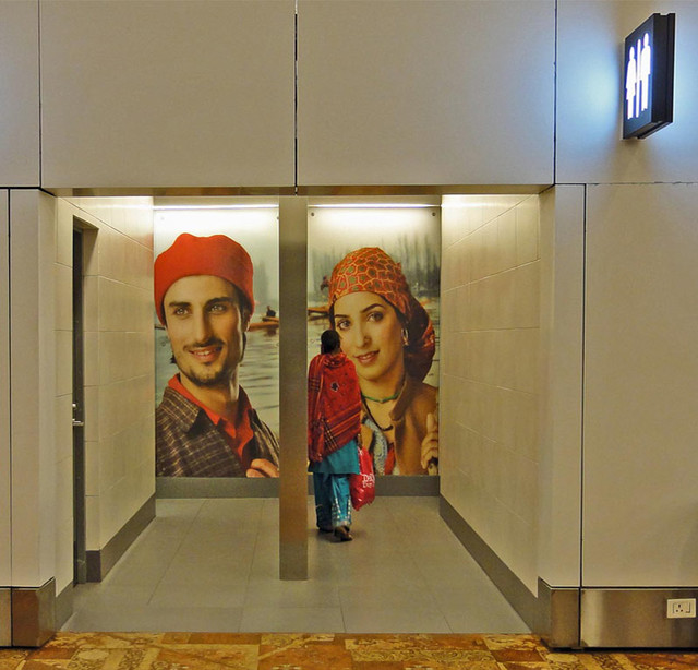 110221_toile 110221_toile